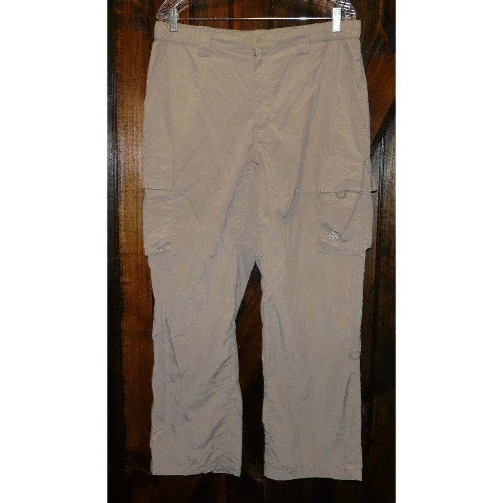 The North Face Cargo Pants Mens Large Short Tan Gorpcore Nylon Hiking Outdoor